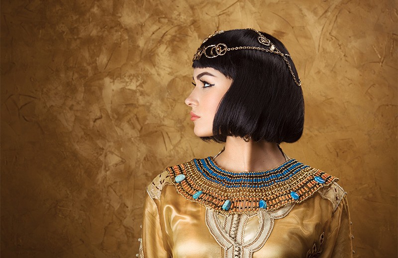 ماهو عطر كليوباترا الذي كانت تتعطر به؟