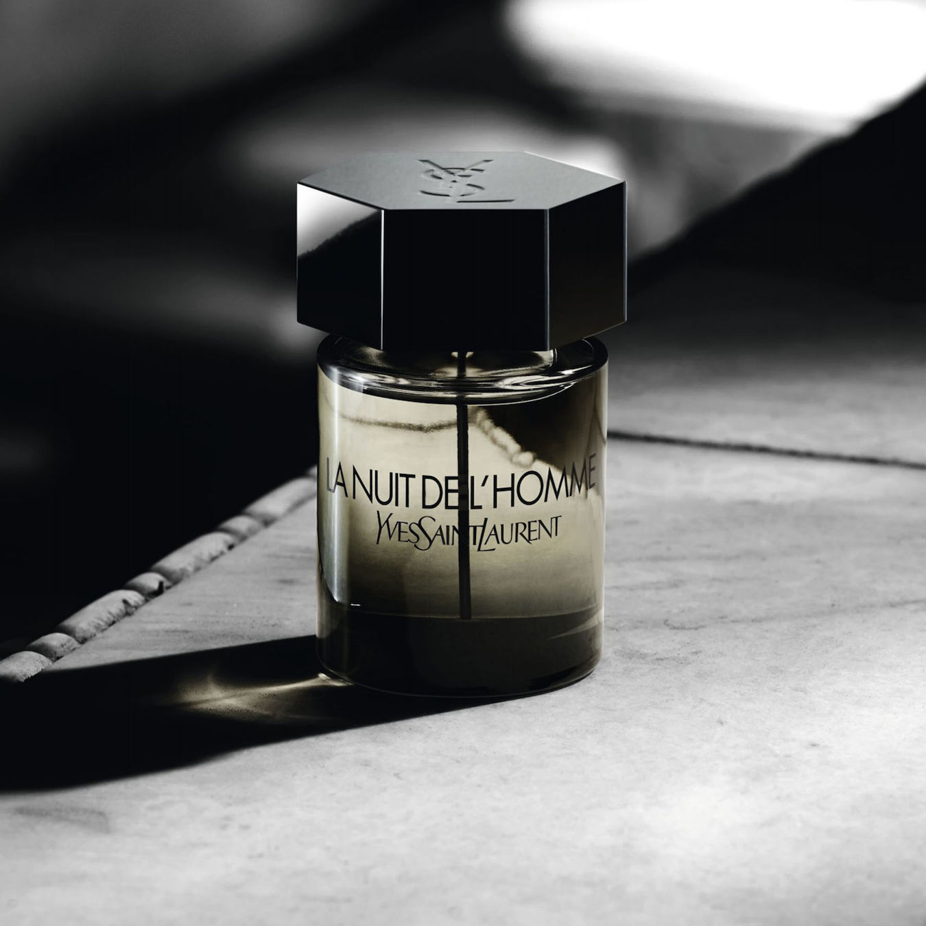 عطر لانوي دي لوم من إيف سان لوران La Nuit de l'Homme Yves Saint Laurent
