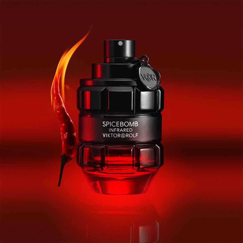 عطر سبايس بومب انفرا ريد Spicebomb Infrared Viktor and Rolf