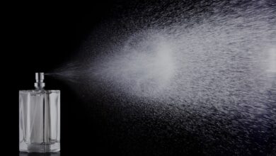 كيف تقيم أداء العطر؟