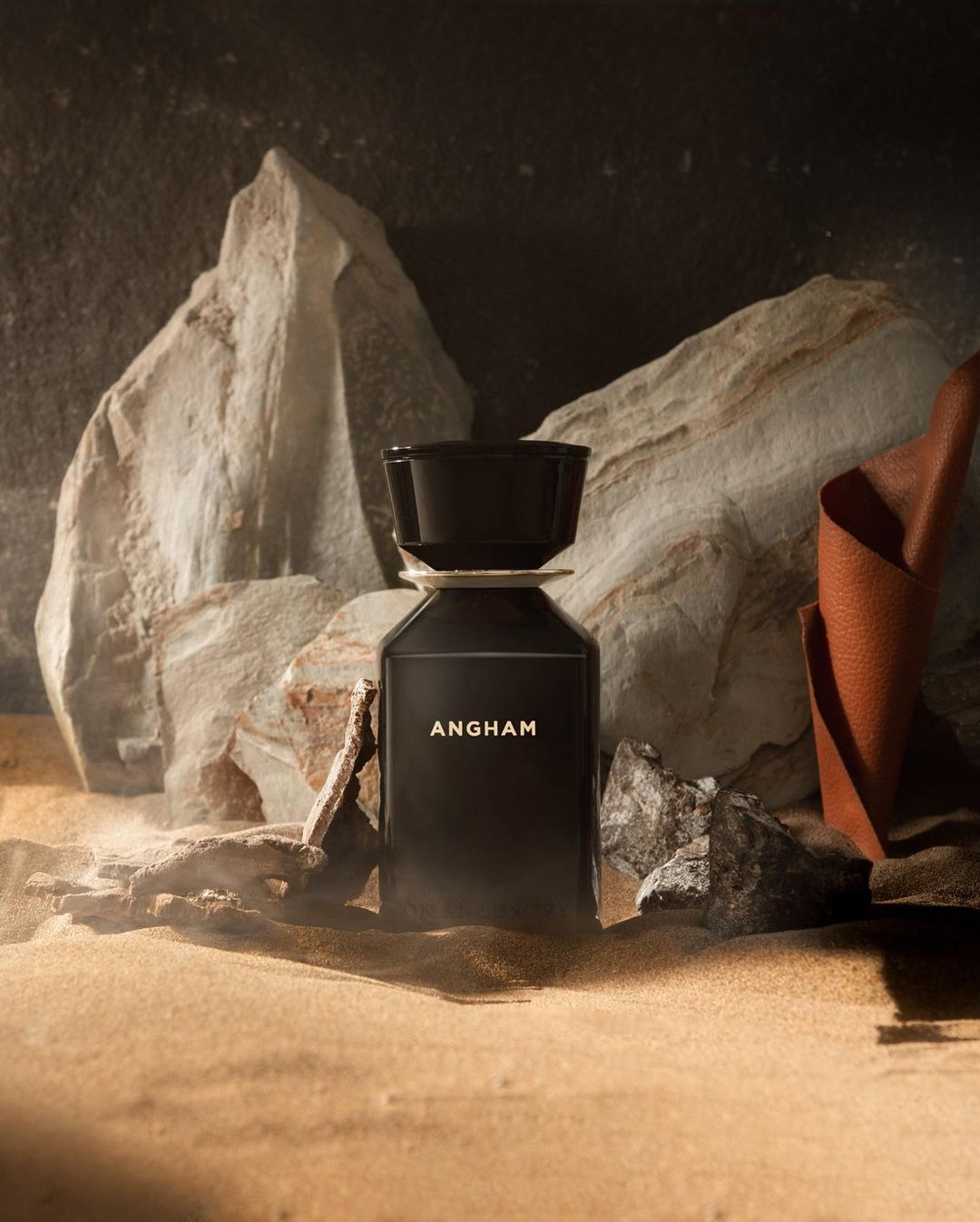 عطر خنجر Khanjar Omanluxury من عمان لكجري