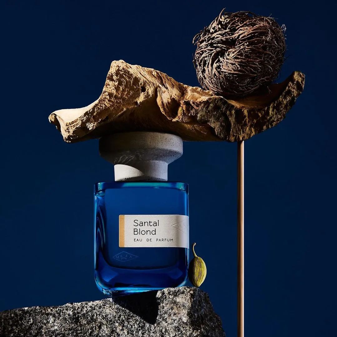 عطر سانتال بلوند Santal Blond Atelier Materi من أتيليه ماتيري