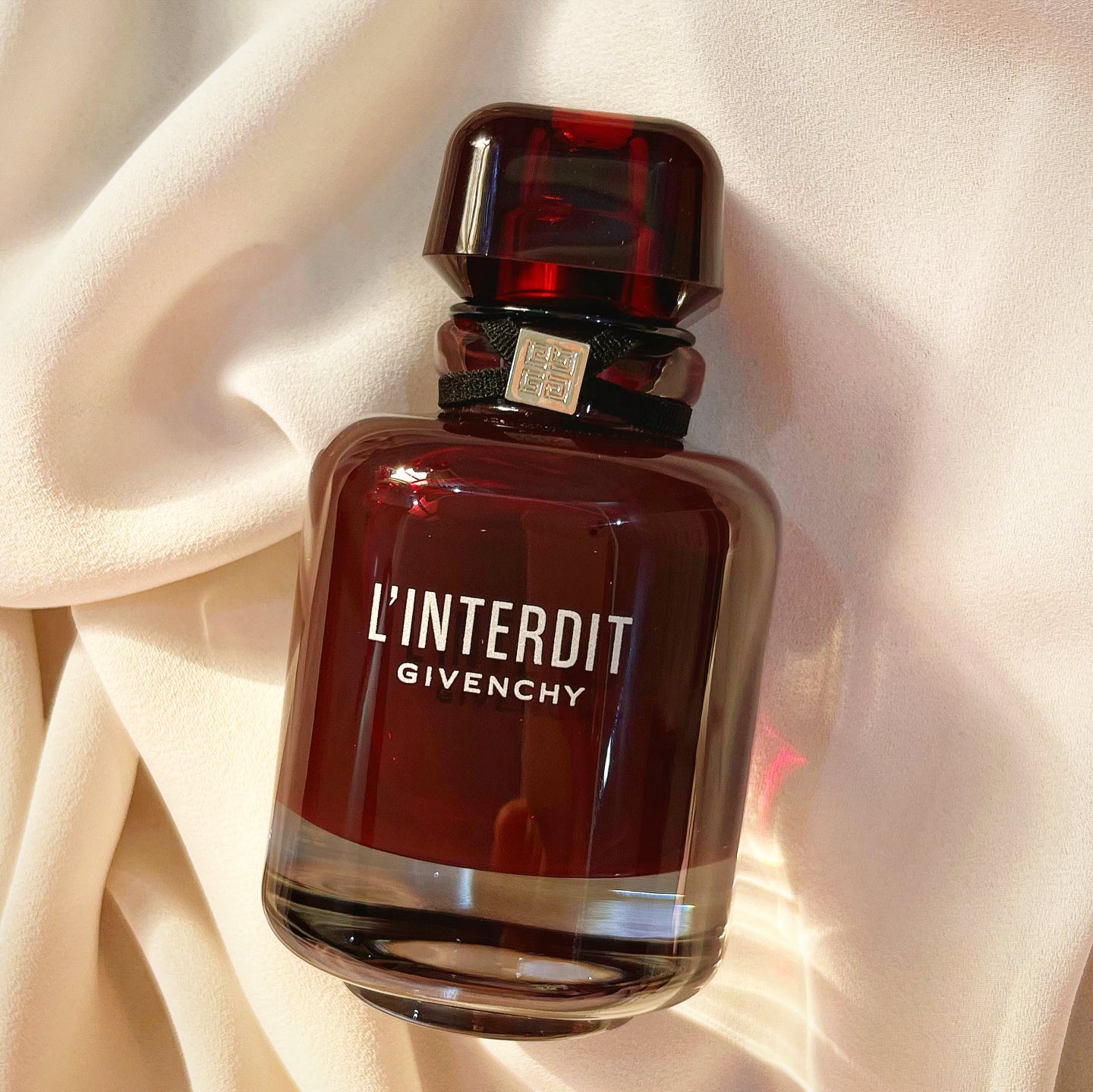 عطر لانتردي الأحمر من جيفنشي L'Interdit Eau de Parfum Rouge Givenchy