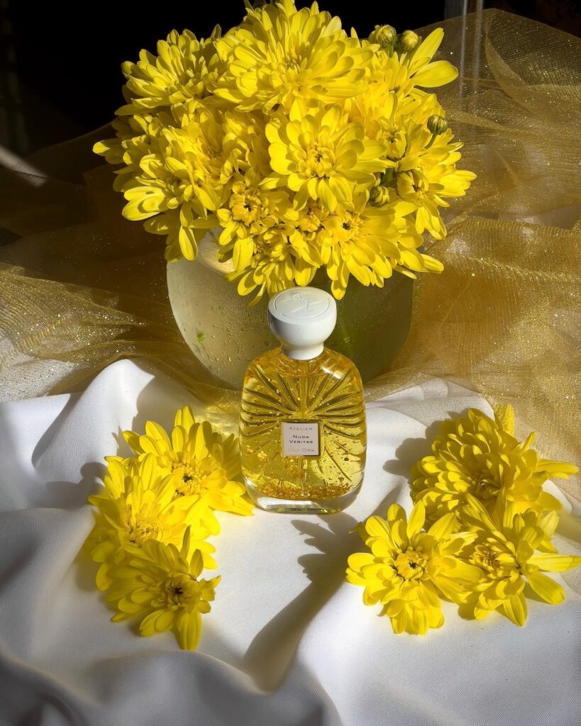 عطر نودا فيريتاس Nuda Veritas Atelier des Ors من أتيليه دي زوغ