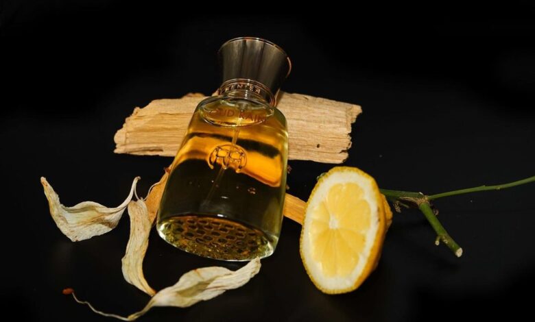 عطر عود رين من رينيه بيرفيومز Oud Rain Renier Perfumes