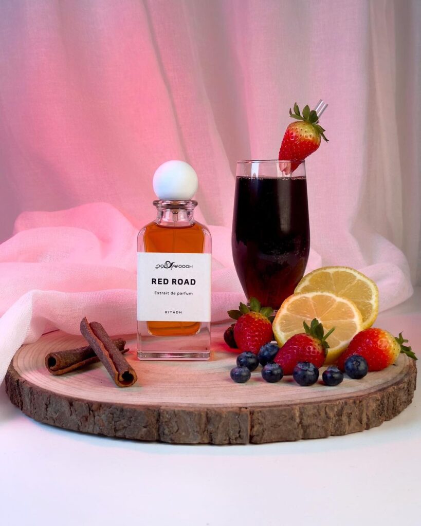 عطر ريد رود من يفوح
