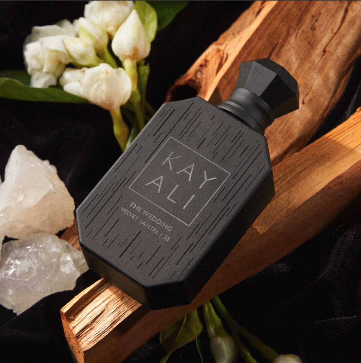 عطر The Wedding Velvet Santal | 35 Kayali من كيالي