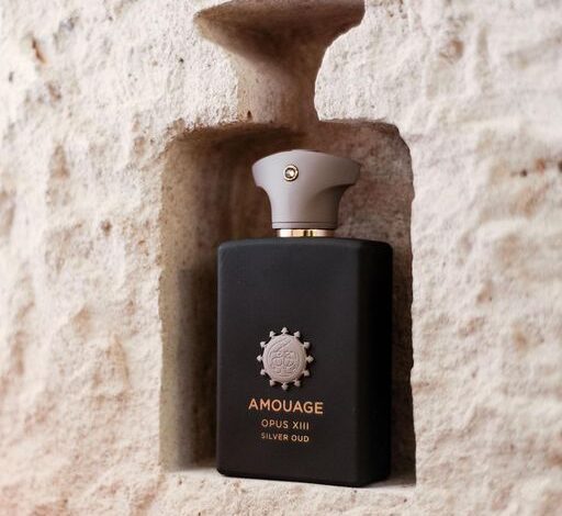 Silver Oud Amouage: An Ode to Burning Desire - Oud sculpted to perfection