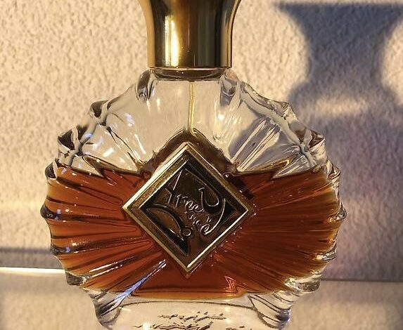 عطر Malik Al Motia Areej Le Doré من أريج لادوريه