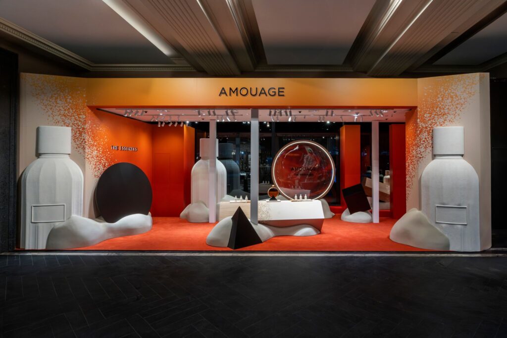Harrods Temporary Boutique _ The Crescent Window