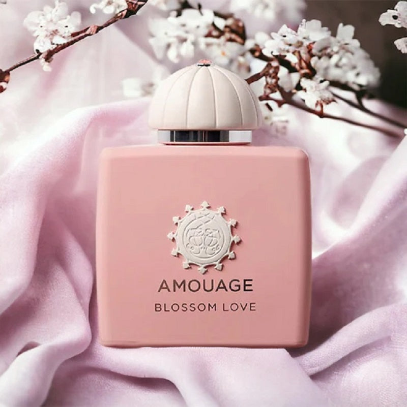 عطر بلوسوم لوف من أمواج | Blossom Love Amouage