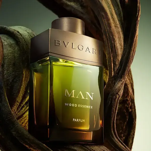 عطر Man Wood Essence Parfum Bvlgari من بولغاري